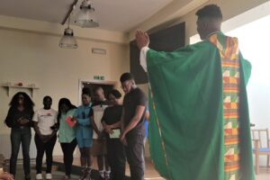 Fr+Grant+St+James+PF+praying+for+students+24+Jul+22+1